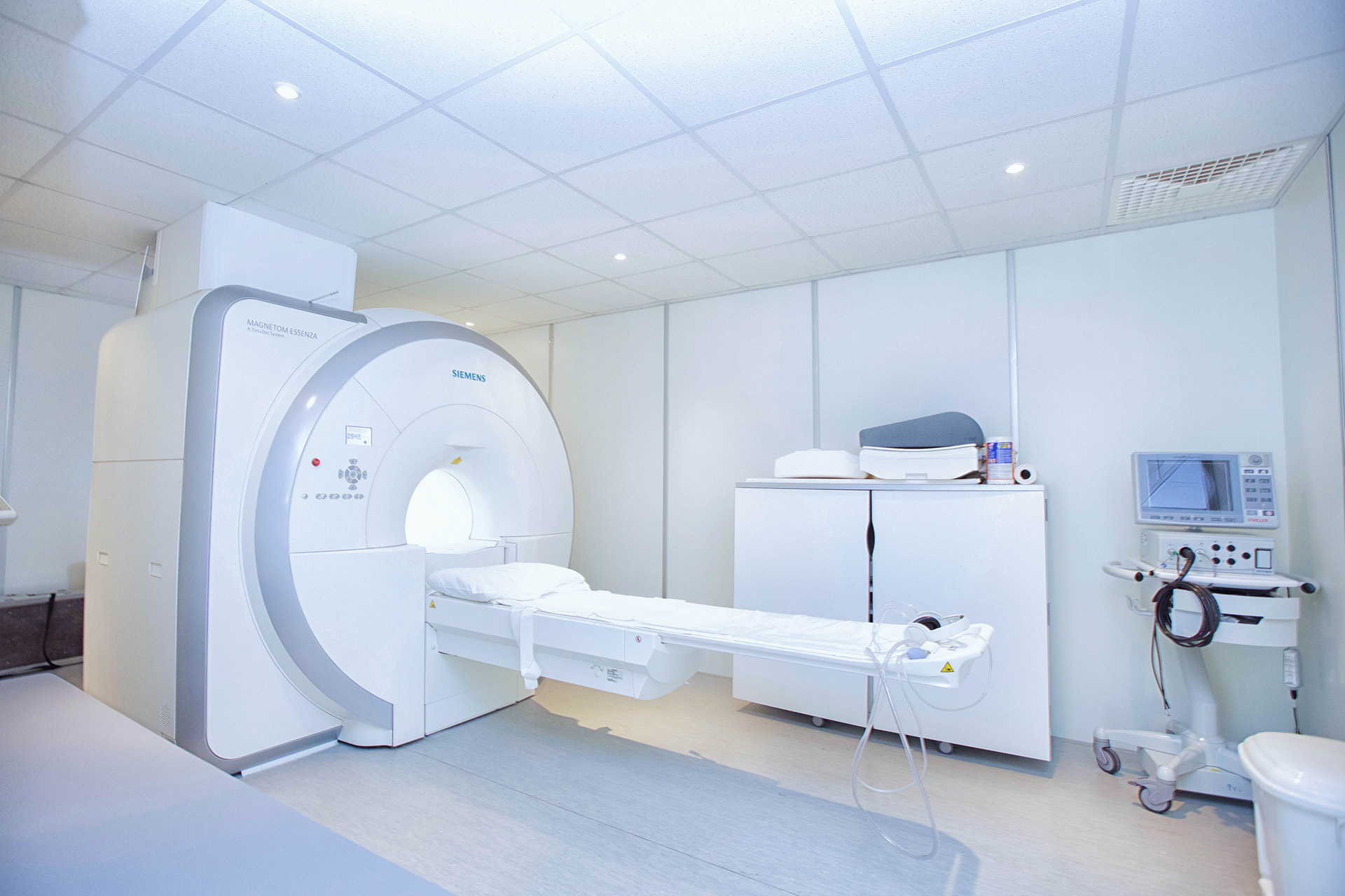 MRI